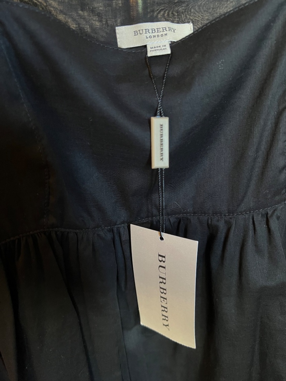 NWT Burberry Black Open Shoulder Sleeveless Top With Ties. - Picture 12 of 12